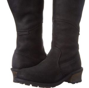 CAT brand leather black waterproof boots size 7